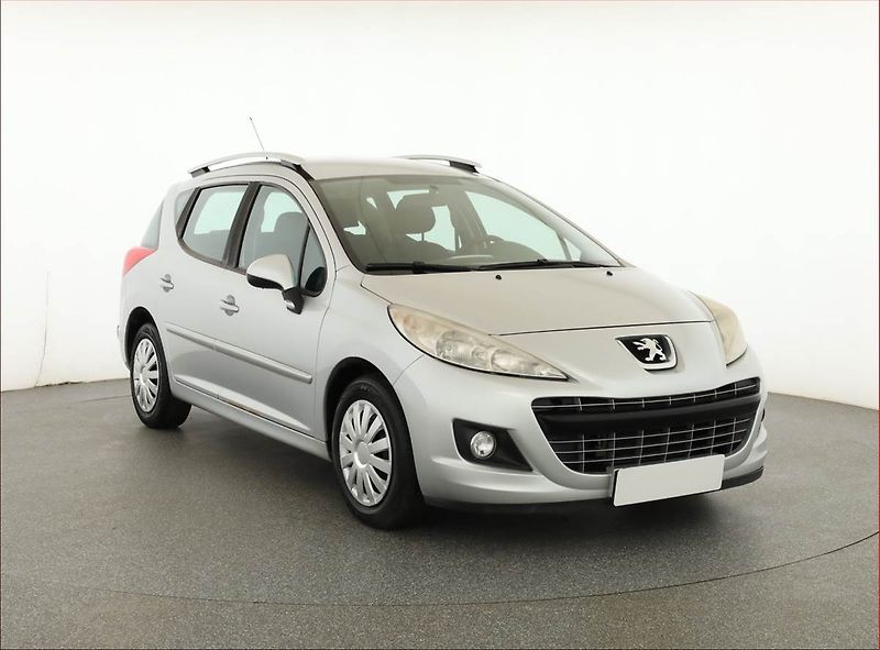 Peugeot 207 (2011) 1.4, nová STK, Tažné - fotografie inzerátu