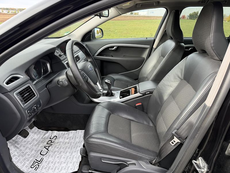 Volvo V70 2.0 D4 POLESTAR NAVI ROZVODY - fotka 10 z 46