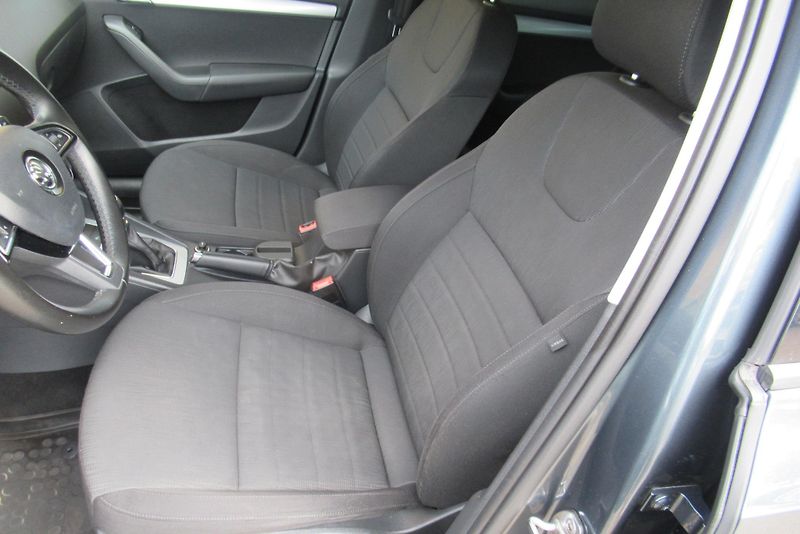 Škoda Octavia 1.6 TDI AUT. KLIMA PŮVOD ČR - fotka 14 z 22
