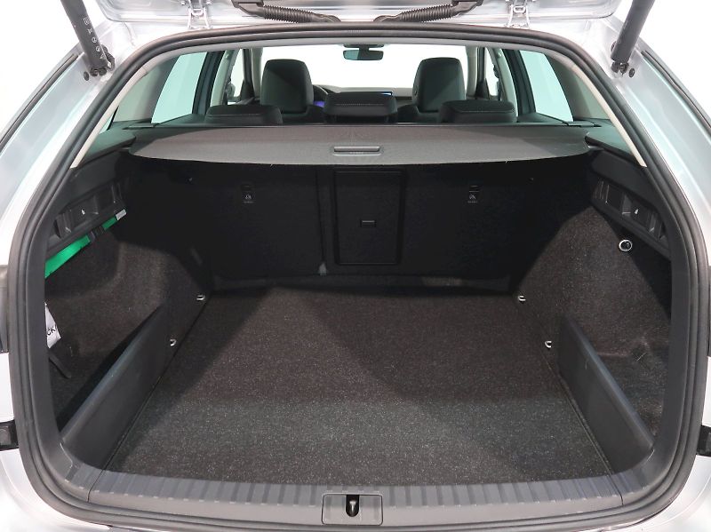 Škoda Octavia (2025) TOP SELECTION 2.0TDI 110KW DSG - fotka 42 z 44