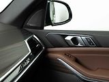 BMW X5 xDrive30d - náhled 16