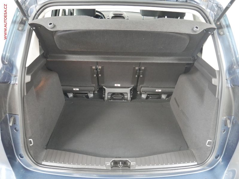 Ford C-MAX (2019) 1.0 EB, 1.maj,ČR, AC, park - fotka 7 z 19