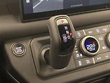 Land Rover Defender 110 D300 X-DYNAMIC SE AWD CZ - náhled 25