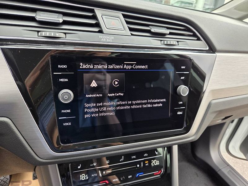 Volkswagen Touran (2026) 1.5 TSI DSG7 R-Line 7 míst - fotka 26 z 50