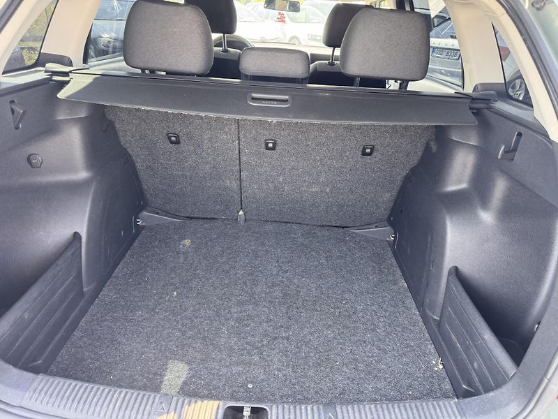 Škoda Fabia II 1.2 12V kombi,2010,STK 6/28 - fotka 13 z 16