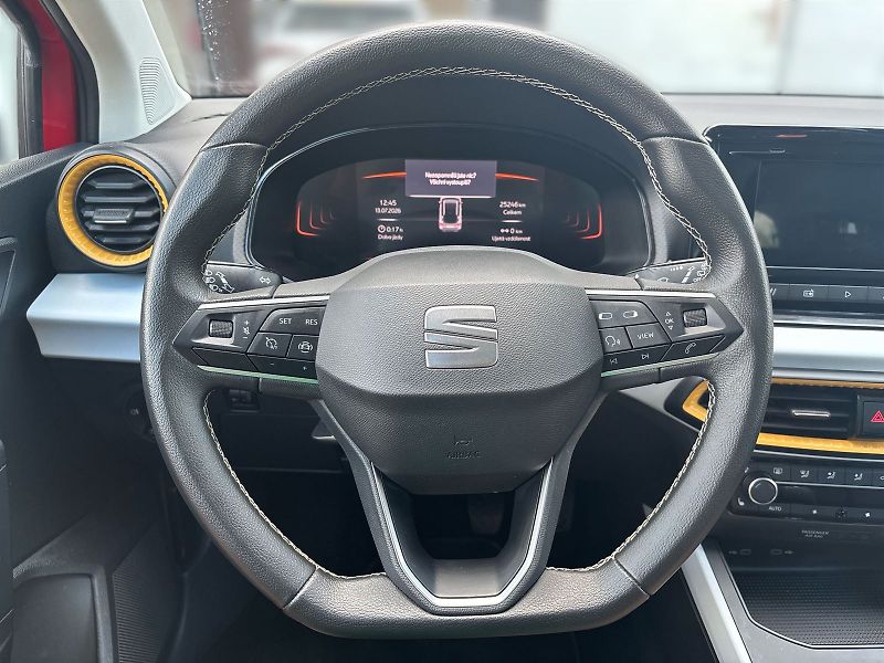 Seat Arona (2024) 1.0 TSI Style - fotka 18 z 27