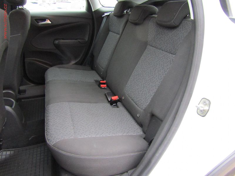 Opel Crossland X (2019) 1.2i, 1.maj,ČR, AC, výhřev - fotka 10 z 21