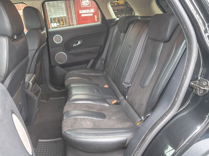 Land Rover Range Rover Evoque (2013) 2.2D 140KW 4x4 – MAT - fotka 43 z 51