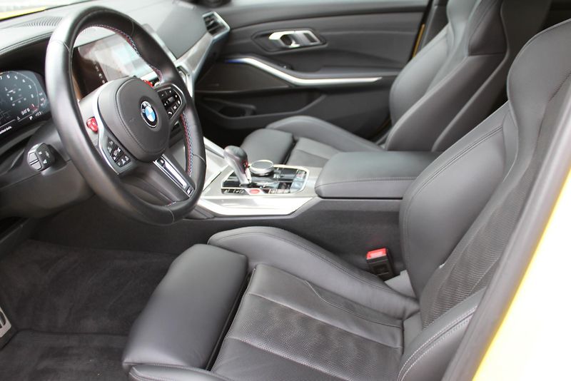 BMW M3 Competition M xDrive Sedan - fotka 10 z 26