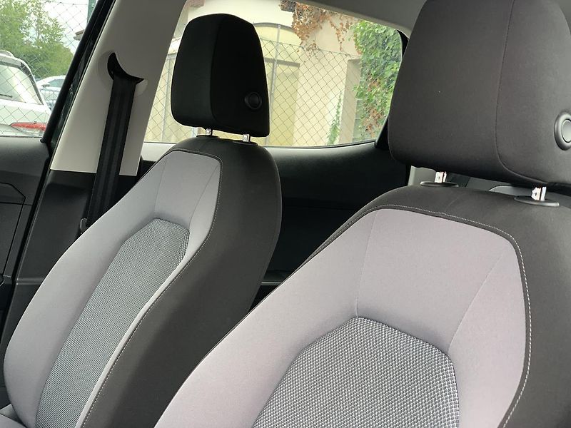 Seat Arona Xcellence 1.0TSi 70kw odp.DPH - fotka 10 z 44