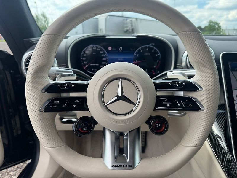 Mercedes-Benz SL Mercedes-AMG 63 4MATIC+ - fotka 14 z 19