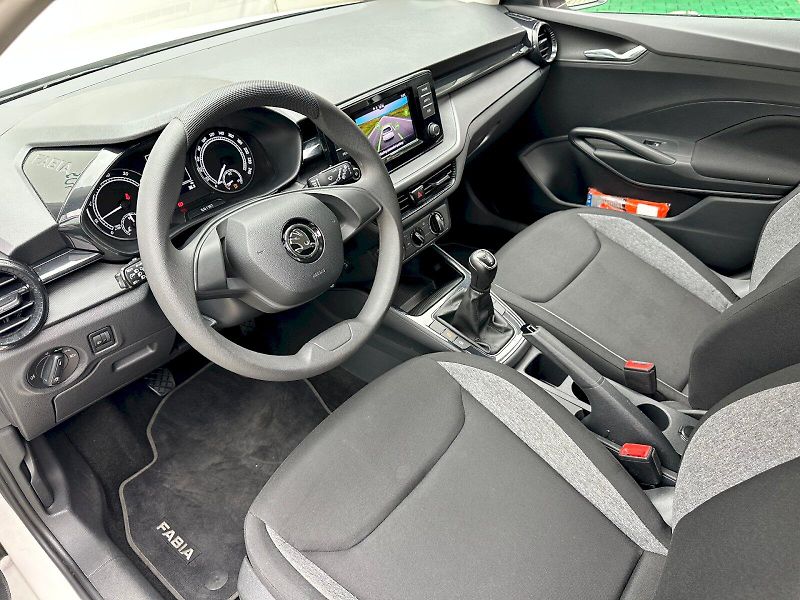 Škoda Fabia (2022) 1.0 MPI 44kW Active Plus - fotka 9 z 20