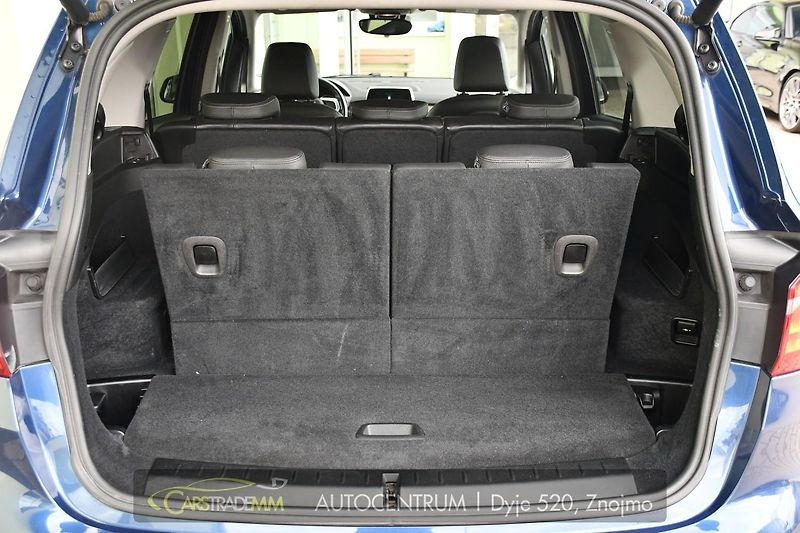 BMW Řada 2 216D GRAN TOURER 7 MÍST - fotka 43 z 52