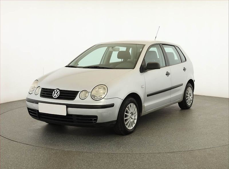 Volkswagen Polo (2004) 1.2, po STK, pěkný stav - fotka 2 z 10