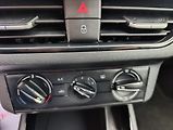 Škoda Scala 1,6 TDi DSG Ad.tempomat LED AL - náhled 17