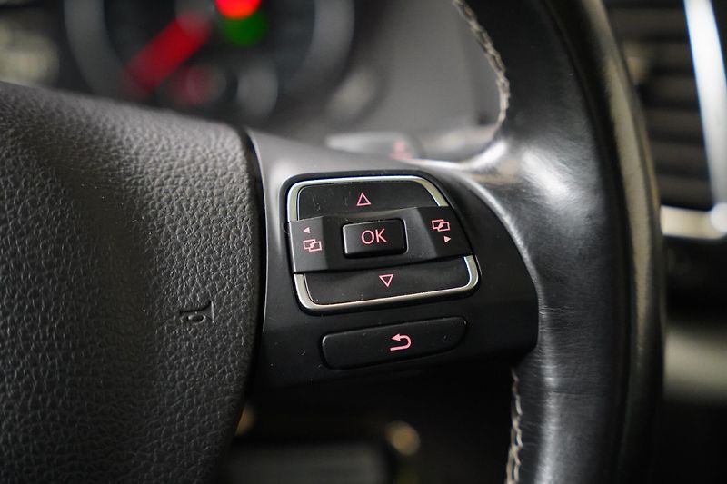 Volkswagen Sharan - fotka 15 z 24