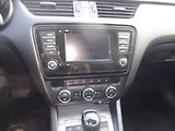 Škoda Octavia 2,0 TDI - náhled 9