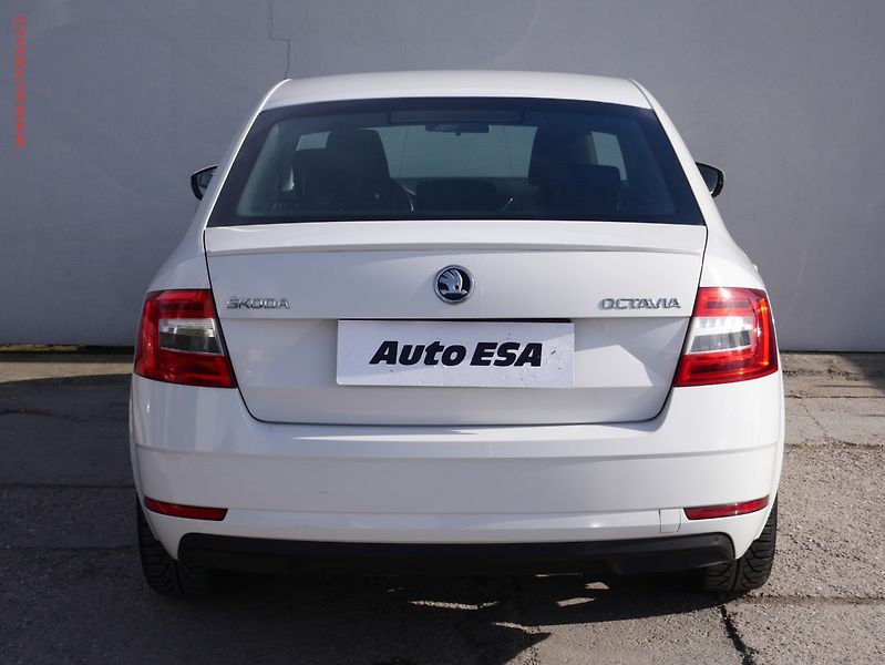 Škoda Octavia (2018) 1.5 TSI, ČR, Tour - fotka 5 z 16