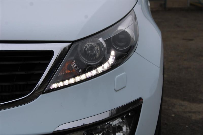 Kia Sportage 2,0 CRDi  ČR,A/T,4x4,EXCLUSIVE - fotka 33 z 35
