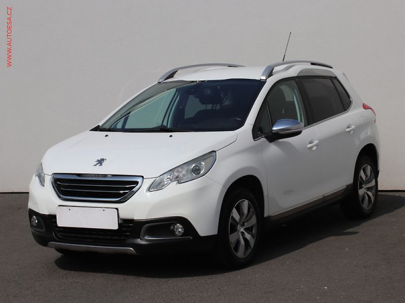 Peugeot 2008 (2016) 1.2, Allure, AT - fotka 3 z 3