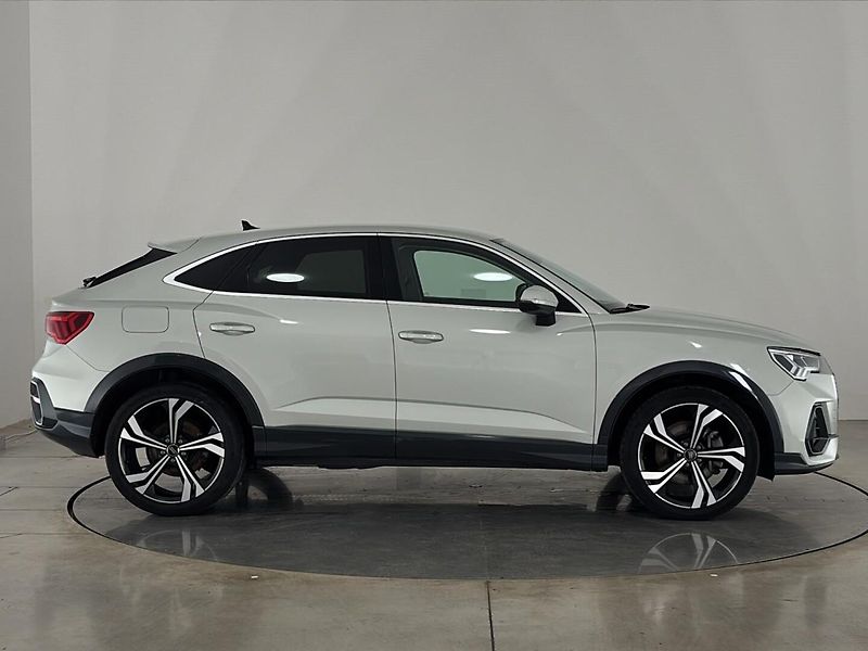 Audi Q3 SPORTBACK quattro - fotka 16 z 30