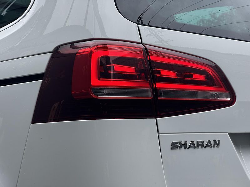 Volkswagen Sharan (2017) 2.0TDi 110kW 4M Highline 7míst - fotka 45 z 52