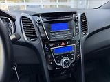 Hyundai i30 1,6 GDI  WG Weekend Design - náhled 17