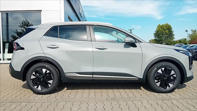 Kia Sportage 1,6 T-GDi 7DCT EXCLUSIVE - fotka 4 z 13