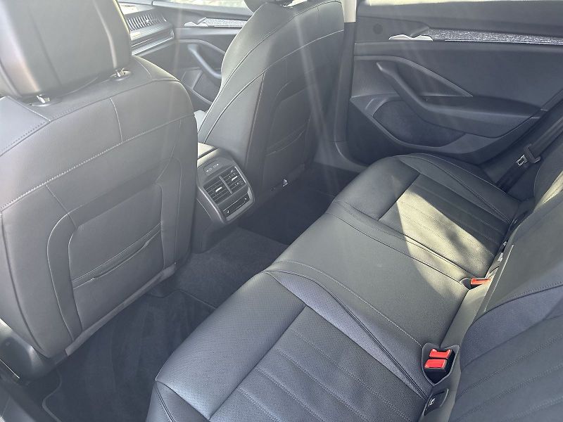 Škoda Superb (2025) Combi 2.0 TDI DSG Selection - fotka 7 z 32
