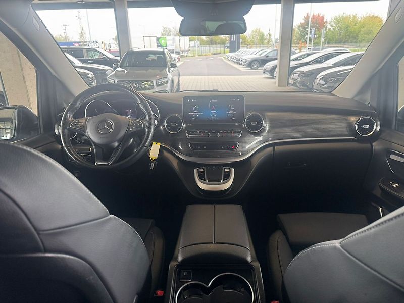Mercedes-Benz Třídy V 300d 4M - fotka 16 z 17