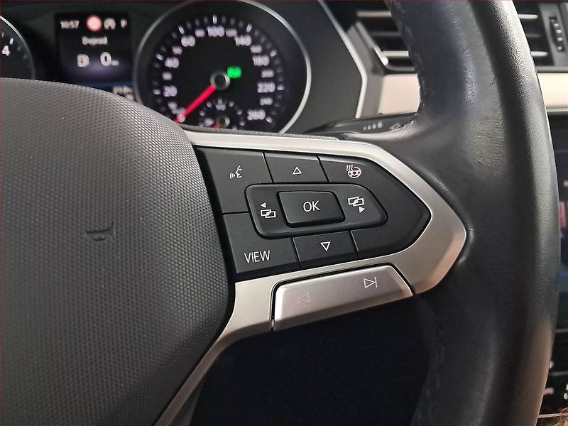 Volkswagen Passat (2020) Highline 2.0 TDI - fotka 19 z 20