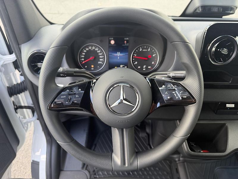 Mercedes-Benz Sprinter (2026) 319 CDI / KW PRO / XL - fotka 16 z 20