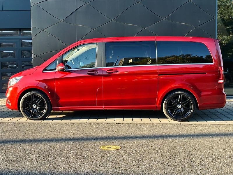 Mercedes-Benz Třídy V 2,0 300 d / Exclusive / L / 4M - fotka 3 z 21