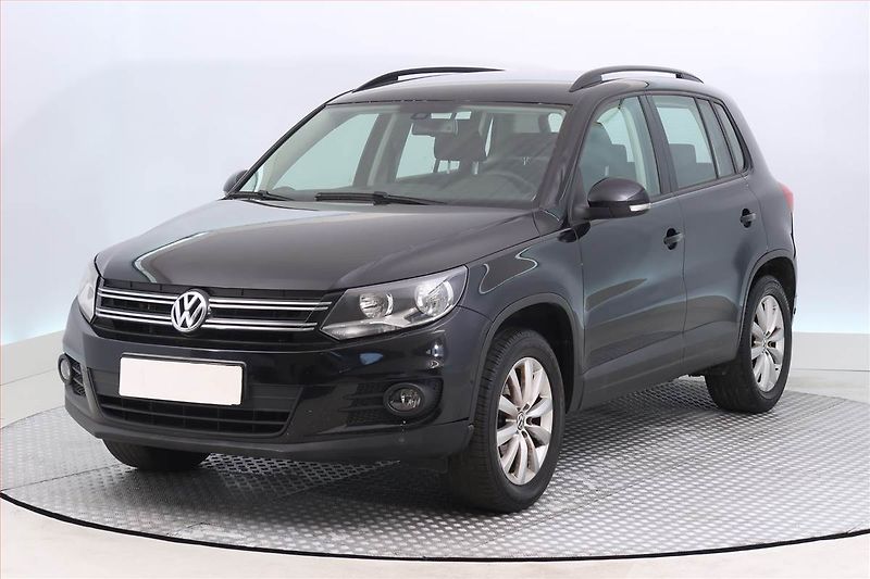 Volkswagen Tiguan (2012) 2.0 TDI, Tempomat - fotka 2 z 18