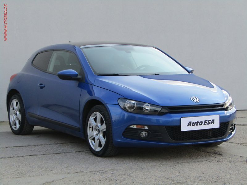 Volkswagen Scirocco (2009) 1.4TSi, servis.kniha - fotka 1 z 3