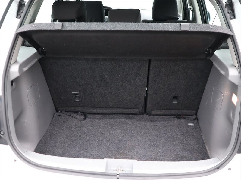 Suzuki SX4 1.6 VVT 88kW 4x4 Klima - fotka 10 z 28