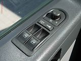 Volkswagen Transporter (2009) 2.5TDI L2 9míst, AC - náhled 13