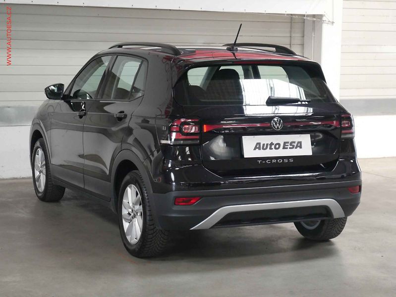 Volkswagen T-Cross (2023) 1.0 TSi, 2.maj,ČR, servis - fotka 4 z 21