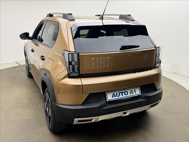 Fiat Grande Panda Electric 0,0 LA PRIMA KAMERA VÝHŘEV ČR - fotka 6 z 37