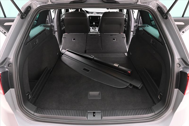 Volkswagen Passat 2,0 TDI 110 kW DSG Business Zá - fotka 11 z 31