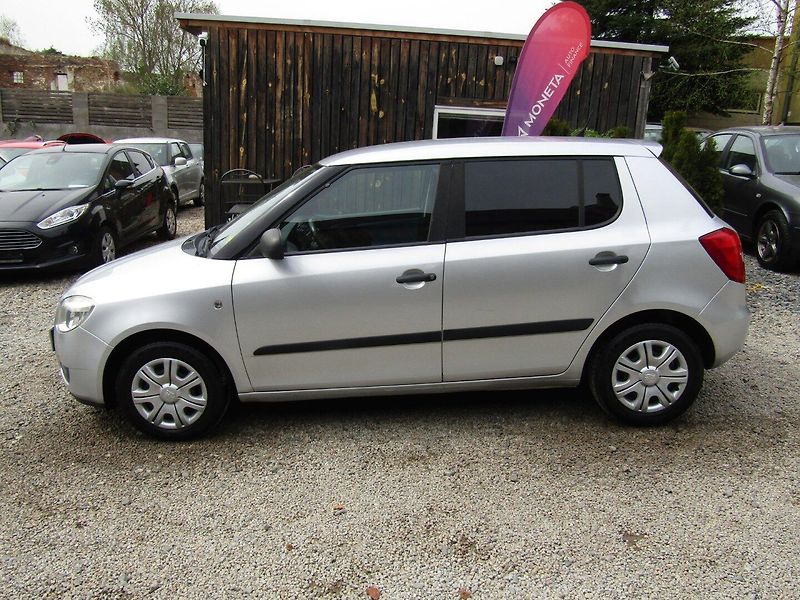 Škoda Fabia (2008) 1.4 TDI  59kW - fotka 3 z 32
