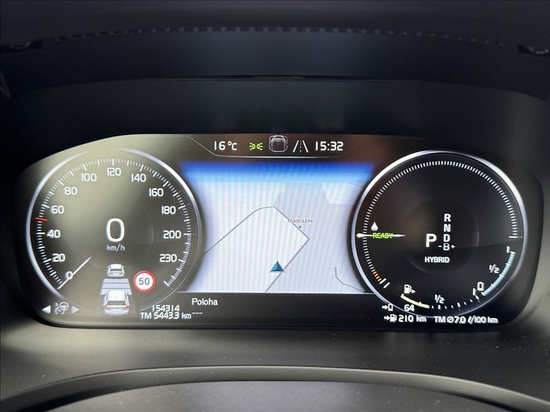 Volvo V60 2,0 T6 AWD Inscription DPH ČR - fotka 26 z 50
