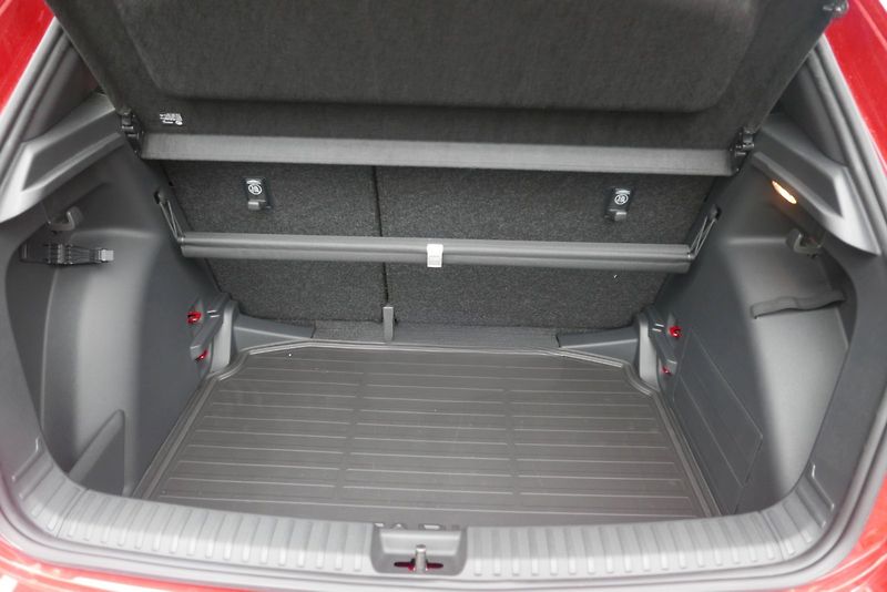 Škoda Fabia (2025) 1.0 TSI 85 kW M6° Monte Carlo - fotka 28 z 32