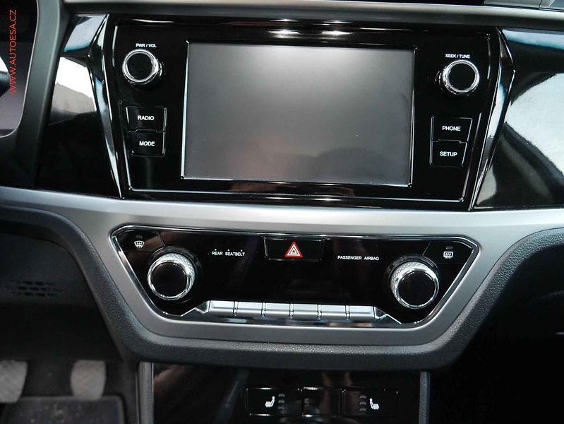 SsangYong Korando (2024) 1.5 T-GDi, ČR, LED, kamera - fotka 11 z 18