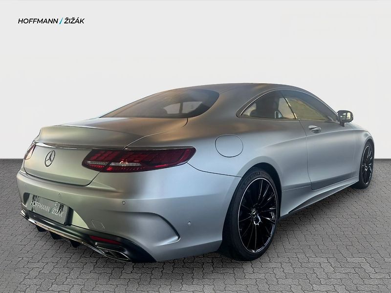 Mercedes-Benz Třídy S 560 4MATIC kupé - fotka 5 z 19