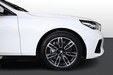 BMW Řada 5 550e xDrive Touring - náhled 7