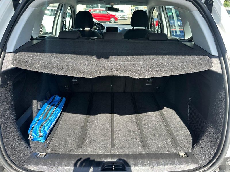 Peugeot 2008 (2014) 1.2T 60kw - fotka 12 z 22