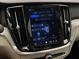 Volvo S60 B5 AWD DARK ULTIMATE REZERVACE - náhled 38