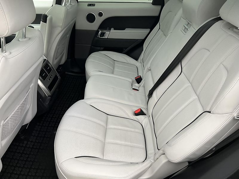 Land Rover Range Rover Sport 3.0 TDV6 HSE AWD AUT - fotka 5 z 37