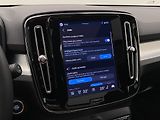 Volvo XC40 (2026) B3 AUT DARK ULTRA  - náhled 48